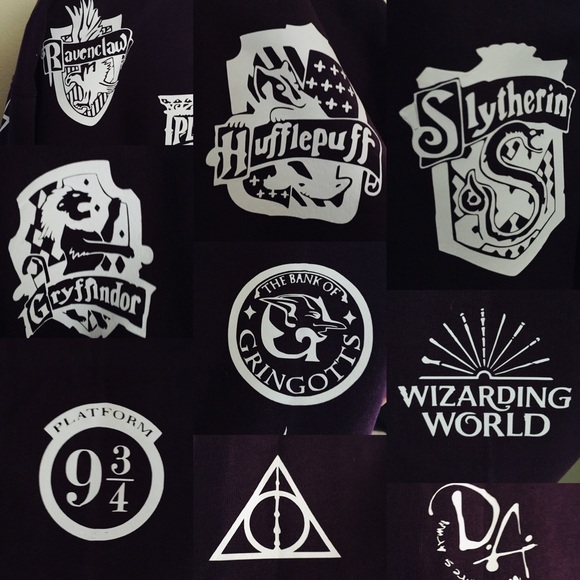 Hogwarts School Graphic Sweater - Picture 8 of 8